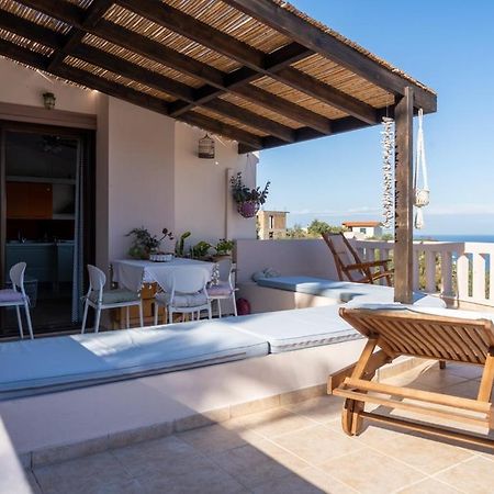 Modern Villas With Gardens And Stunning Views Лигарья Экстерьер фото