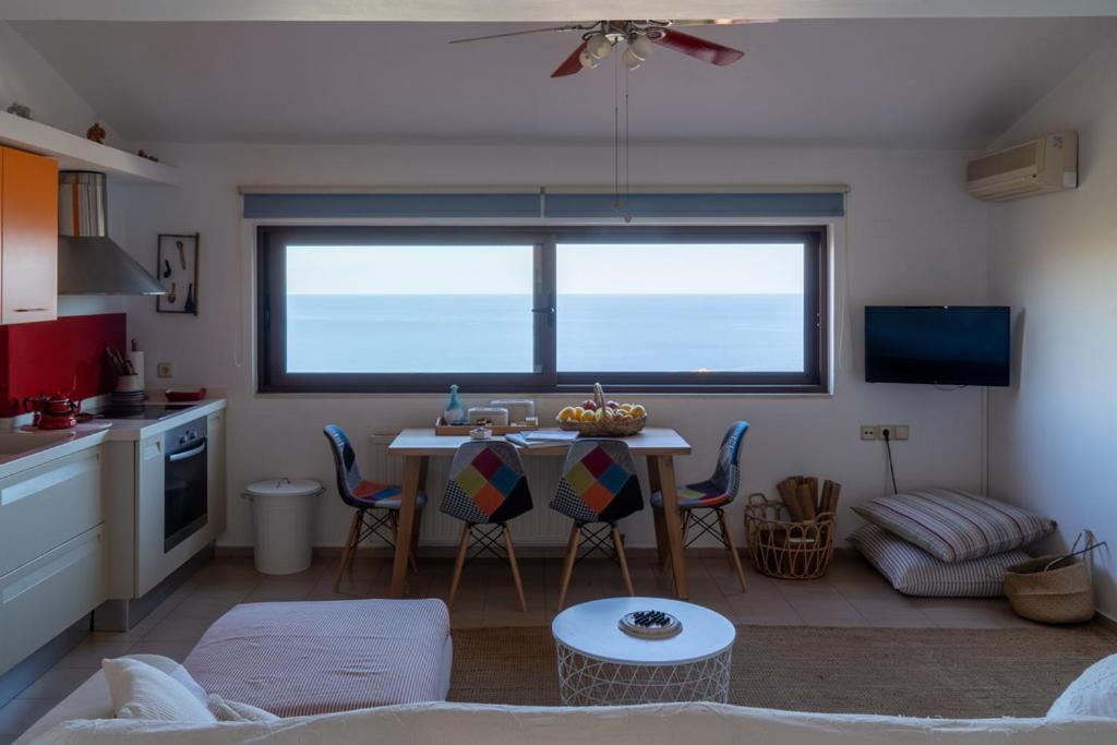Modern Villas With Gardens And Stunning Views Лигарья Экстерьер фото